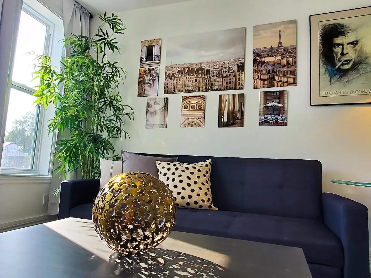 Les 300S 3E Avenue Apartment Quebec City Canada