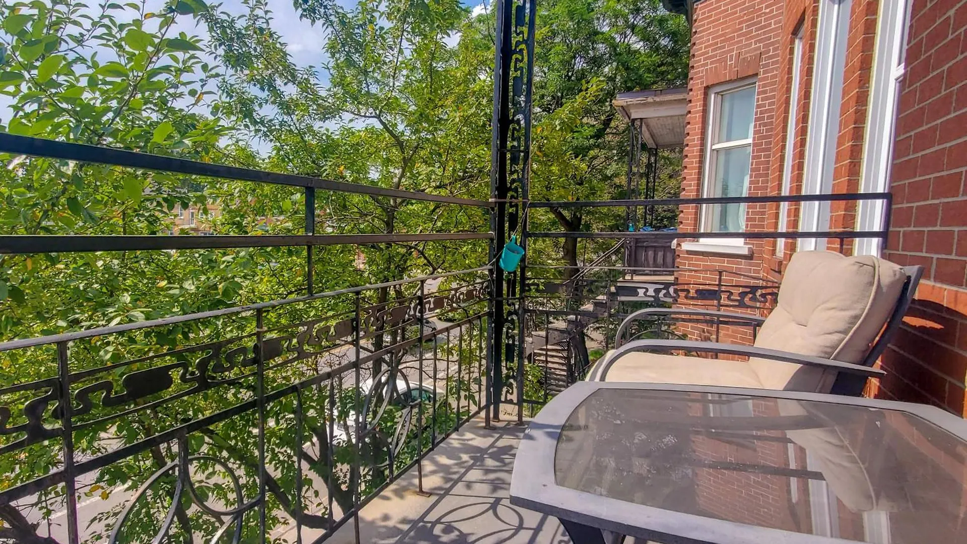 Les 300S 3E Avenue Apartment Quebec City Canada