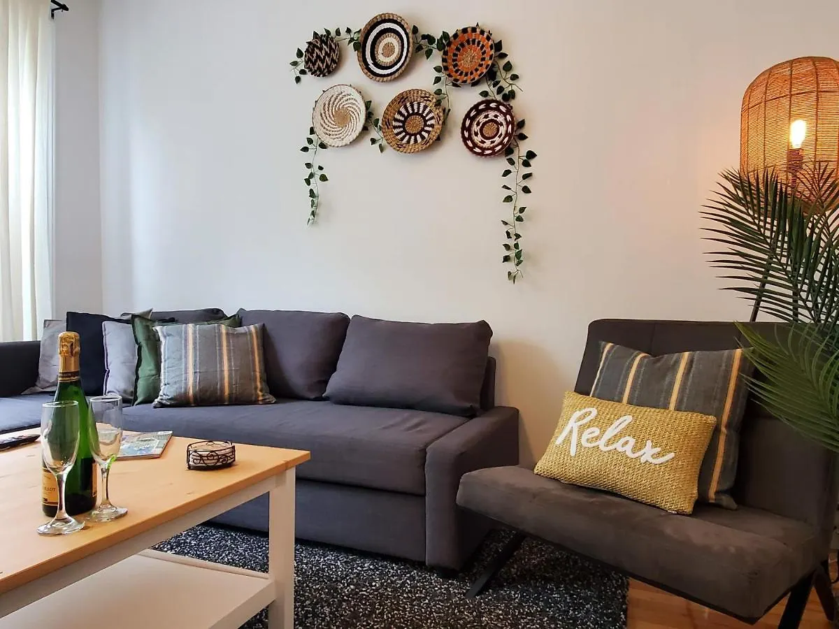 Les 300S 3E Avenue Apartment Quebec City 0*,  Canada