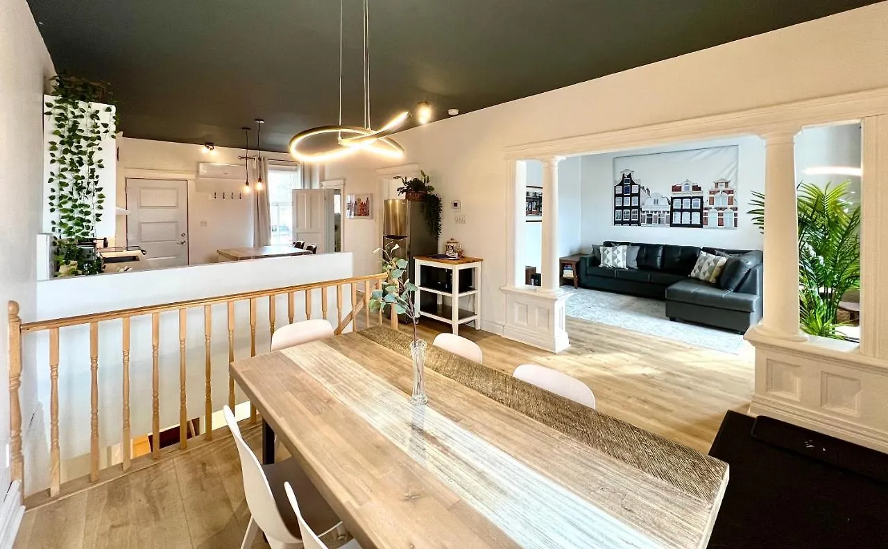Les 300S 3E Avenue Apartment Quebec City Canada
